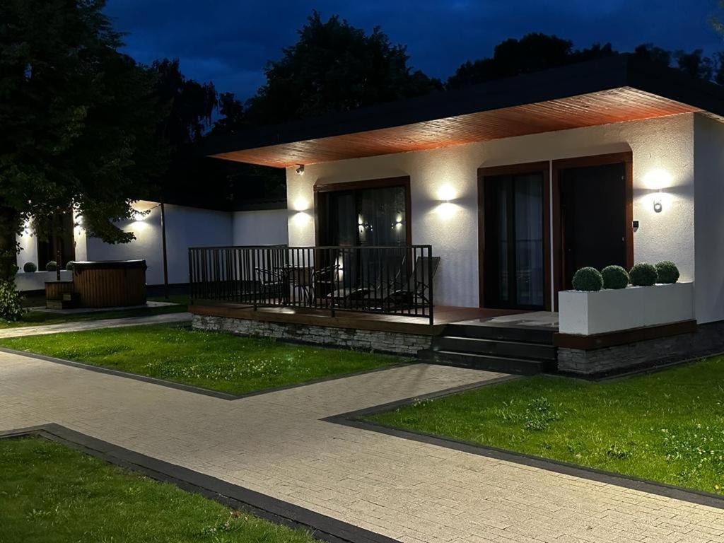 Wrzos Resort & Wellness **** Domki Caloroczne Wegierska Gorka Exterior foto